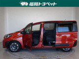 両側パワースライドドア付きだから、狭い駐車スペースなどでの 乗り降りラクラク!小さなお子さまのいるご家庭には嬉しい装備。
