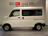 納車前にはプロのメカニックが点検、整備を行いますので安心してお乗り頂けます!!