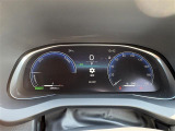 【スピードメーター】メーターがシンプルで見やすく運転しやすいですね!