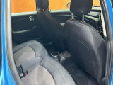 ◆LIBERALAは、輸入車選びの新たなスタイルを提案するインポート・セレクト・ブランドです。オーナー様となる方がクルマから直接感じる感性を第一にした、最良の一台との出会いをコーディネートいたします。