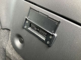 【ETC車載器】ビルドイン型で見た目もすっきりです!背面の裏側にございます。料金所での手間を解消します。通行券を取る際幅寄せに気を使う必要もありません。
