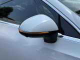 納車前整備も大きなポイントです。メルセデス・ベンツの定める厳しい基準をクリアしたお車のみご案内しております。さらにご安心して頂けるように納車整備はメーカー規定に基づき自社工場にて入念に行っております。
