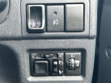 店舗にて現車の確認もいただけますので、お電話で在庫のご確認の上是非ご来店くださいませ。
