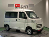 納車前にはプロのメカニックが点検、整備を行いますので安心してお乗り頂けます!!