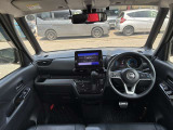 運転席・インパネまわりの画像です!ドライブがより一層快適にお楽しみいただけると思います!