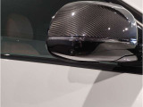 【BMWミラー】視認性の高いスタイリッシュなミラー。自動防眩機能も付いており夜間のドライビングをサポートします。