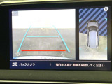 ●ガイドライン付きバックカメラ:不安な駐車もこれで安心!ガイドライン付きなので狭い箇所での駐車もラクラクです!