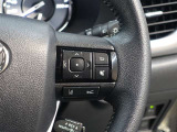 レーンディパーチャーアラートを装備しております!車線または走路からの逸脱の可能性を警告、走路からの逸脱を避けるためのハンドル操作の一部を支援する機能です☆詳しくはスタッフにお尋ねください(^^♪