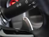 ◆パドルシフト◆オートマチック車でもミッション車のようなフィーリングを楽しめます。エンジンブレーキを使いたい時にも役立ちます。