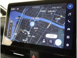 純正ナビを装備。タッチパネル式で使いやすく、お出かけもラクラクです。