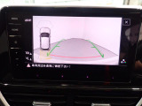 リヤカメラ付きです!バックで駐車する時も簡単に後方確認が出来ます☆欠かせない装備ですね