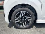 納車後に無料1ヶ月点検あります。全国の日産販売会社で受けれます。