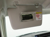 ダイハツディーラーでは「ダイハツ認定U-CAR」という基準を設け、車選びに詳しくないお客様でも「安心して選べる」をご提供しています。