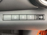 運転席まわりの画像です。