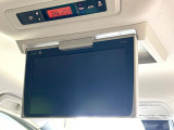 【フリップダウンモニター】家族や友人とお出かけする機会が多い方に大人気のフリップダウンモニター!大画面モニターで車内はエンタメ空間!退屈しがちな長距離ドライブも楽しい時間に変わります!