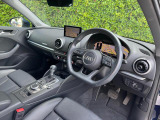 Audiのインテリアはエクステリア同様、優れたデザイン性とクオリティ、そして機能性を兼ね備えております。