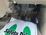 安全・安心な走行のために、納車前にダイハツのクルマを知り尽くしたエキスパートが基本性能に関わる機能や状態を徹底的に点検。消耗部品の交換など法定12ヶ月点検相当の点検・整備を実施しております