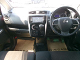 操作しやすい運転席廻り!操作パネルも使いやすい!!ドライブが楽しくなります!