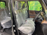 運転席シート廻りは使用感も少なく、良好な状態となっています。丁寧に使われていたことがよくわかりますね。