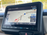 純正インターナビ付きでフルセグTV・再生・Bluetoothなど付いてとても便利な車両です♪