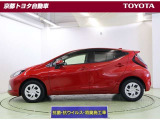車線はみ出し防止警告【レーンアシスト】、衝突予防および衝突安全システム【PCS】で安心を。障害物や歩行者などを検知、警告してくれる【クリアランスソナー】がトラブルを未然に防ぐサポートをしてくれます。