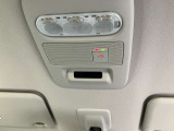 あおり運転をされても安心!緊急通報も可能、ボタンを押すだけでオペレーターにつながるSOSコール付。(別途登録費用が必要となります。)