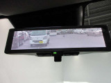 インテリジェントルームミラー装備後部の様子をカメラで映すので後席の人や荷物に視界を妨げられません通常のミラ-にも切り替えられます