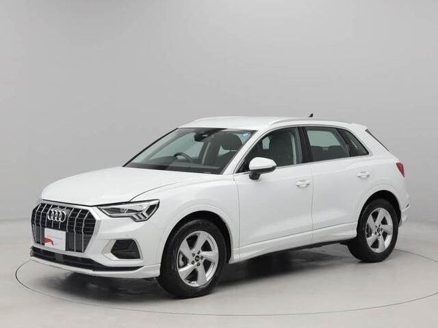 Q3 35 TFSI アドバンスド