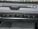 シートベンチレーション付きです。シートと密着部分の空気を換気して蒸れを防いでくれるので、暑い時期も快適に過ごせます♪一度使ったら手放せません!