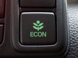 エンジン、エアコンなどを制御し低燃費な『ECONモード』に、また走りを楽しみたいとき、空調など快適性を重視したいときにはスイッチOFFで通常モードに切り替えができます!