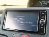 純正ナビを装着。(DVD・フルセグTVの視聴、Bluetoothの接続可能)