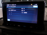CD、DVD、Bluetooth、AM、FM、AUX、スマートフォン接続ができます。