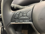 ステアリングにオーディオ操作スイッチが付いています。オーディオ画面に直接タッチしなくても操作が出来ますので、運転に集中できます。