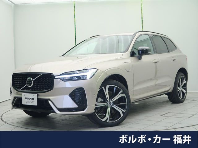 XC60 ウルトラ T6 AWD プラグイン ハイブリッド 4WD 