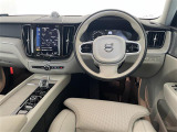 XC60 リチャージ PHEV T8 AWD インスクリプション 4WD 4WD 本革シート