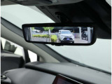 デジタルインナーミラー装備!車両後方のカメラの映像をデジタル補正で視認性を向上させてインナーミラー内に表示します♪視界を遮るものがなく、後席に同乗者がいても後方を確認しやすく安心です♪