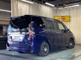 セレナ 2.0 ハイウェイスターV 4WD 
