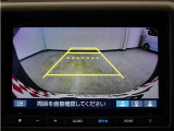 バックカメラ搭載です!車庫入れが苦手な人はもちろん、車両感覚に自信がある人にもお勧めです!見えない箇所が見えるようになるので、低い障害物や隠れてしまっている子供の存在等にも気付く事が出来ます。