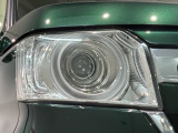LEDヘッドライトは、点灯の瞬間から最大光量を発揮し、突然暗くなるトンネルなどでの安定感を高めます。