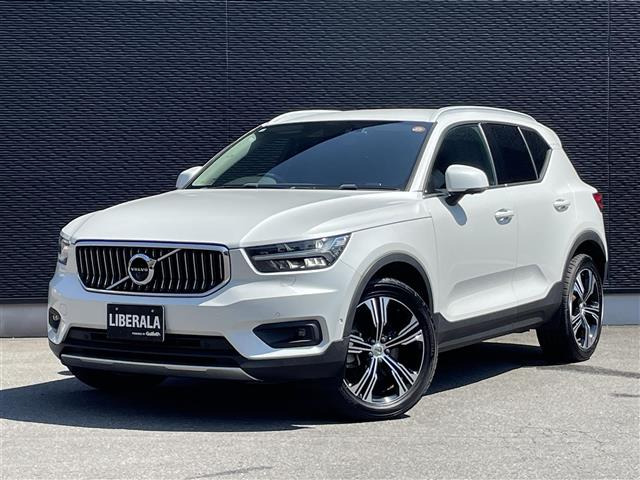 XC40 B4 AWD インスクリプション 4WD 4WD 本革シート