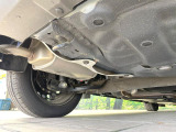 お車を安心してお乗りいただく為には、足回りの定期点検が欠かせません。サービスサポート(有償保証)では無料点検もご提供しており、安心のカーライフをお過ごしいただけるサポート体制が整っています。