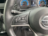 運転席まわりの画像です。