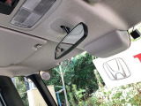 Hondaセンシング搭載!ミリ波レーダーと単眼カメラで、クルマの前方の状況を認識。ブレーキやステアリングの制御技術と協調し、安心・快適な運転や事故回避を支援する先進のシステムです!