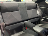 積み下ろしのしやすいデッキにはたっぷりと荷物を積み込んでいただけます。遊びから仕事まで、様々なシーンで頼れます♪