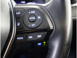 レーダークルーズコントロール(全車速追従機能付)付きです。車速に応じて追従支援してくれるので、ロングドライブも快適です。詳細は販売店スタッフまでおたずねください。