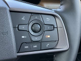 ステアリングスイッチ搭載!ハンドルひとつで手を離さなくても運転中視線をそらさなくても操作が出来て便利です