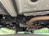 【本州仕入れ】のお車ですので、エンジンルームや下回りのサビも比較的少なく、お車を長く乗りたい方にぴったりの1台となっております♪