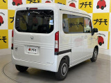 これからお車を購入し長くカーライフを楽しんで頂きたいと思い、当社スタッフは、そんな様々なお客様と安心して、楽しめるカーライフを一緒に考えてご提案させて頂いております。