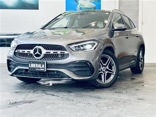 GLAクラス GLA200d 4マチック AMGライン 4WD 4WD サンルーフ
