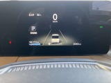 メーター内のディスプレイには運転をサポートするさまざまな情報を表示。